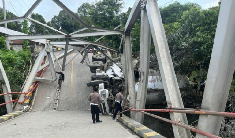 Jembatan Busui